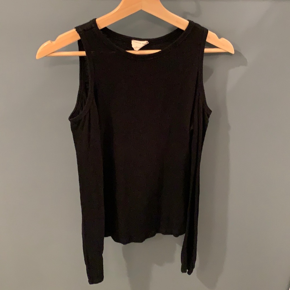 Women’s Emory Park Cold Shoulder Shirt - Size Small - Like New!